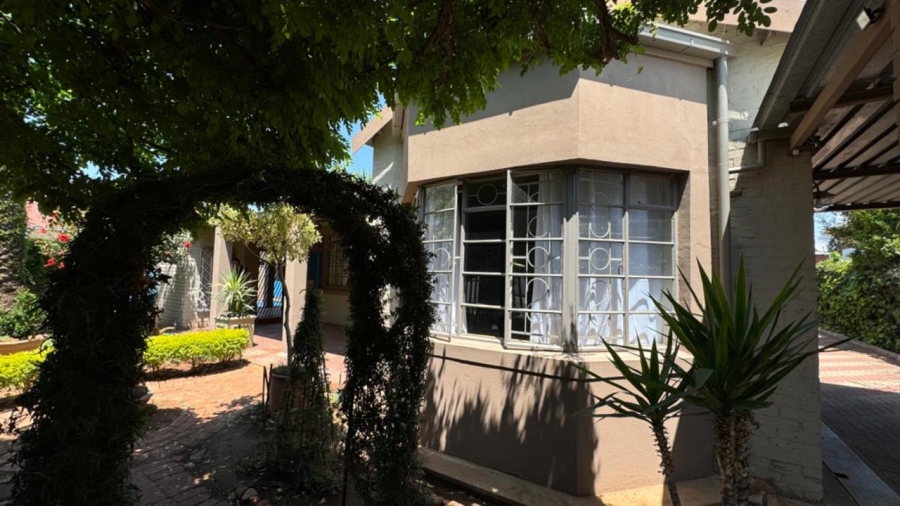 4 Bedroom Property for Sale in Memorial Road Area Northern Cape